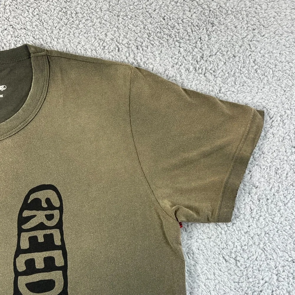 True Religion Graphic T-Shirt Peace Sign FREEDOM Olive‎ Green Men's Size M NWT